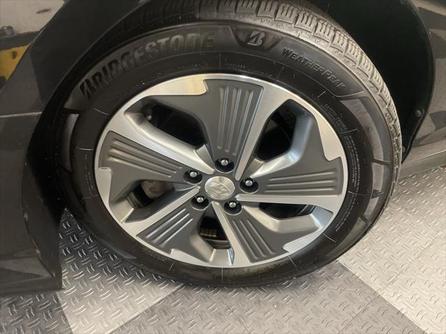 2019 hyundai sonata plug-in hybrid base