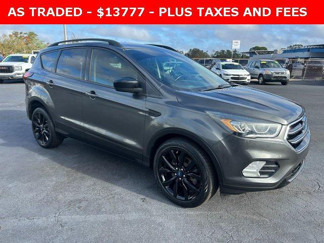 2019 ford escape se