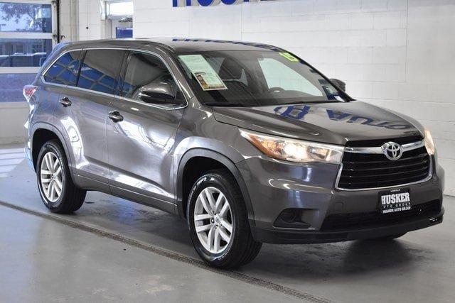 used 2015 toyota highlander fwd le v6 lincoln, ne 68521 for sale in lincoln, nebraska