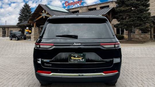 2022 Jeep Grand Cherokee