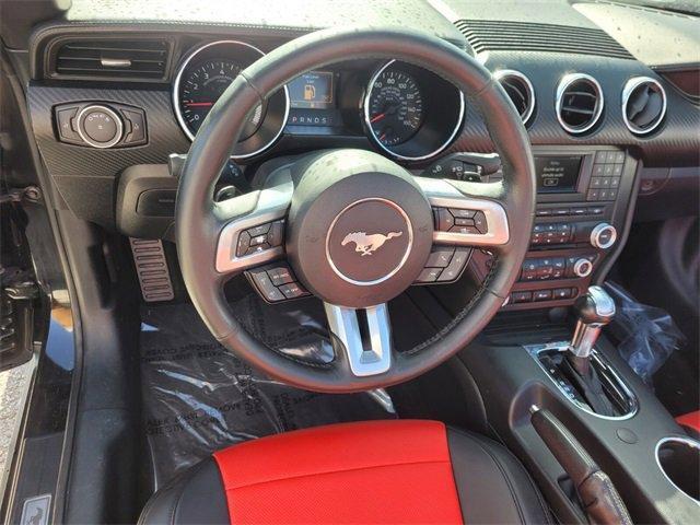 2015 ford mustang v6