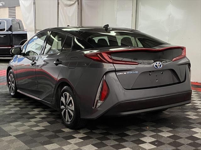 2018 toyota prius prime plus