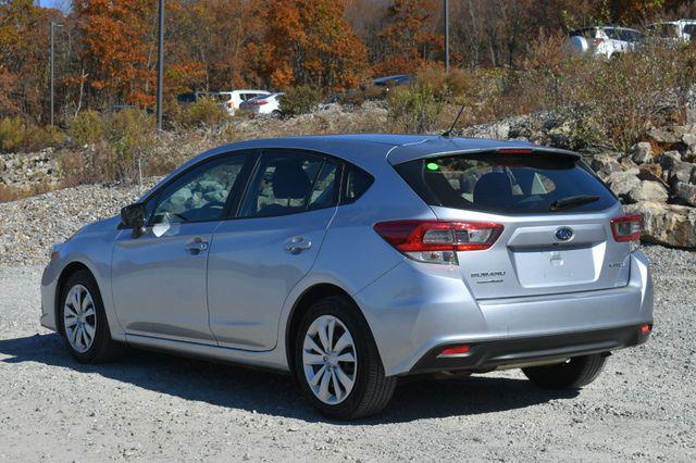2022 subaru impreza base
