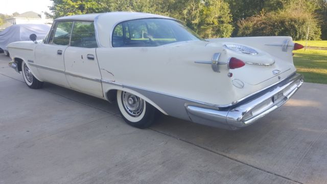 1959 imperial custom 4 door hardtop