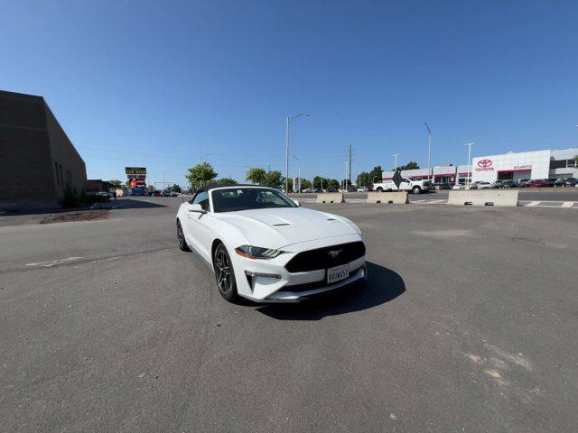 2022 ford mustang ecoboost premium