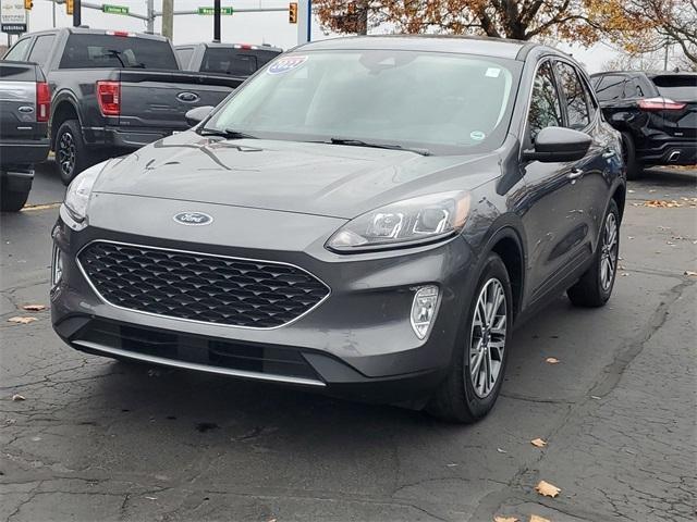 2022 ford escape sel