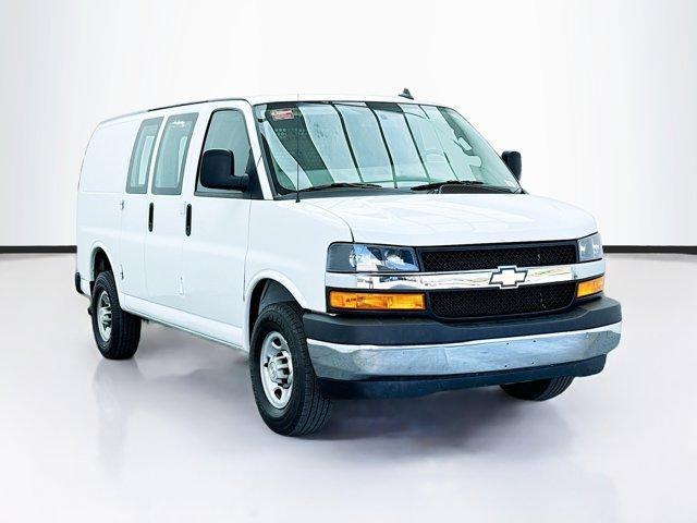 2022 chevrolet express 2500 rwd 2500 regular wheelbase wt