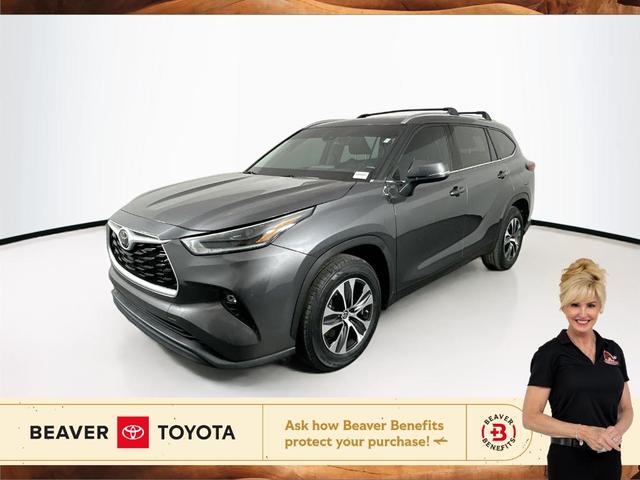 2021 toyota highlander xle