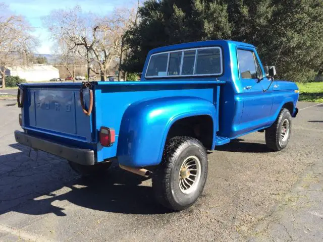 1978 ford f150 4x4 rare stepside, low mi. runs looks great