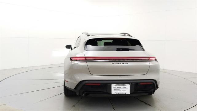 2024 porsche taycan cross turismo gts
