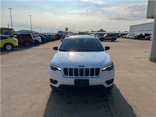 2021 Jeep Cherokee latitude lux