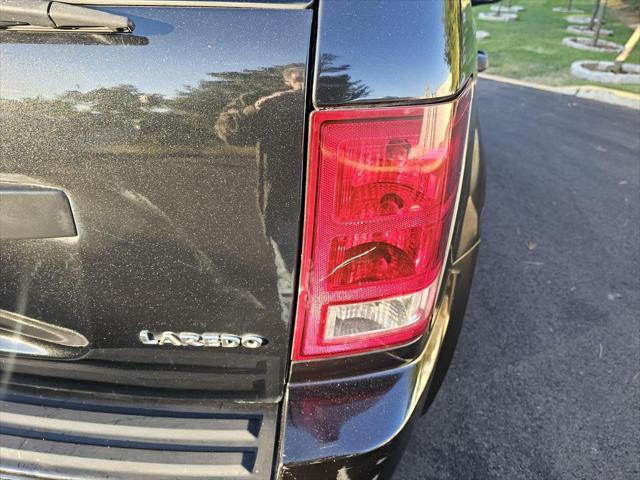 2005 jeep grand cherokee laredo