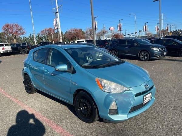 2012 toyota prius c in secaucus, new jersey