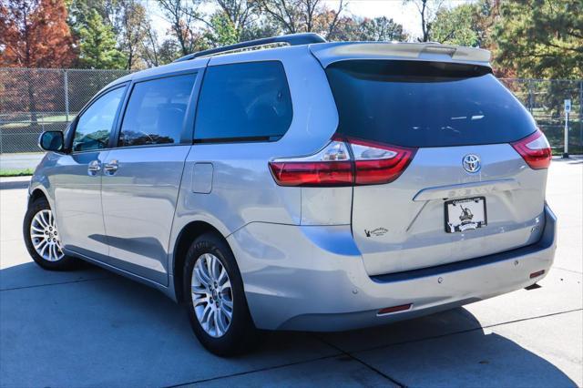 2015 toyota sienna xle premium