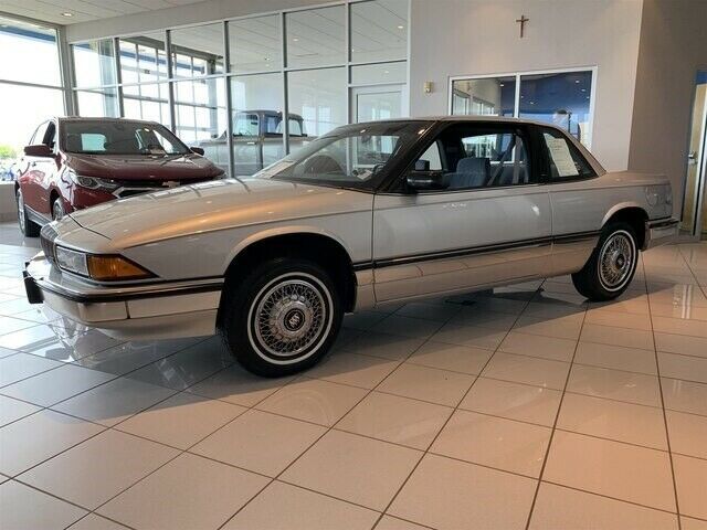 1989 buick regal ltd 36520 miles silver coupe 2.8l v6 automatic 4-speed