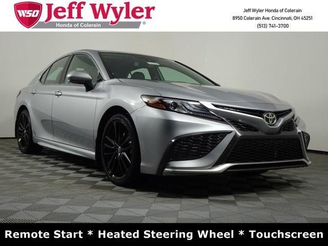 2022 toyota camry xse