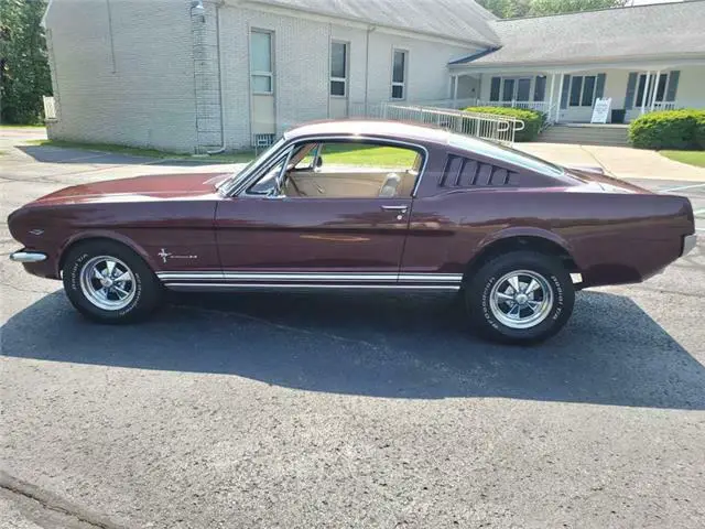 1966 ford mustang fastback 2+2 289 v8 automatic - fold down rear seat!