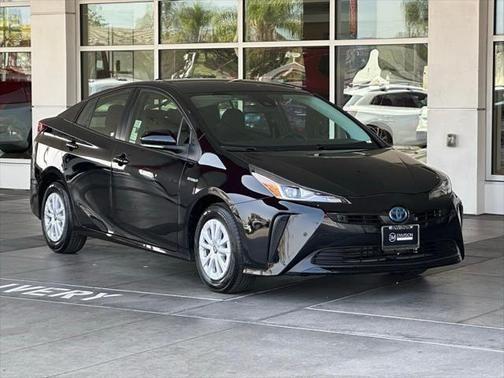 2022 toyota prius