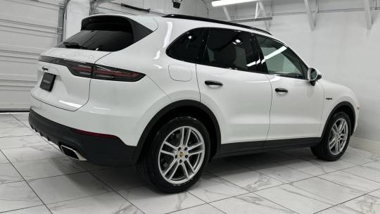 2022 Porsche Cayenne
