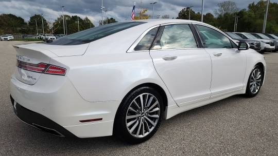 2020 Lincoln MKZ
