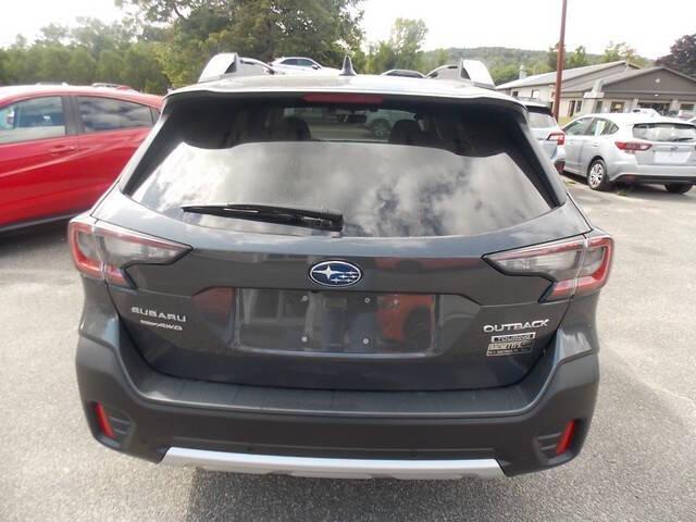 2022 subaru outback touring