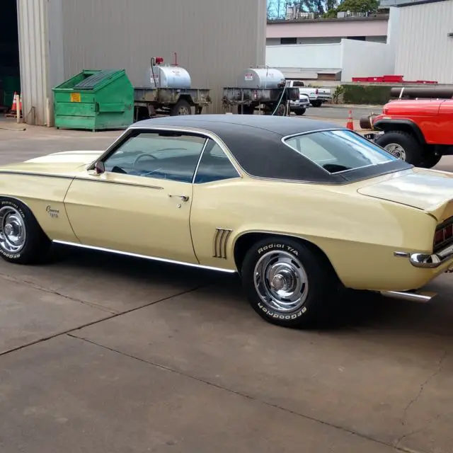 barrett jackson camero ss 396 / 350 hp 4 speed