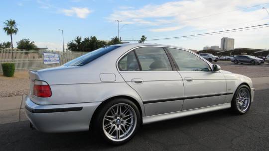 2000 BMW M5