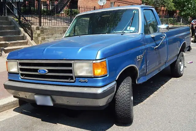 1989 ford f-150 xlt lariat standard cab pickup 2-door