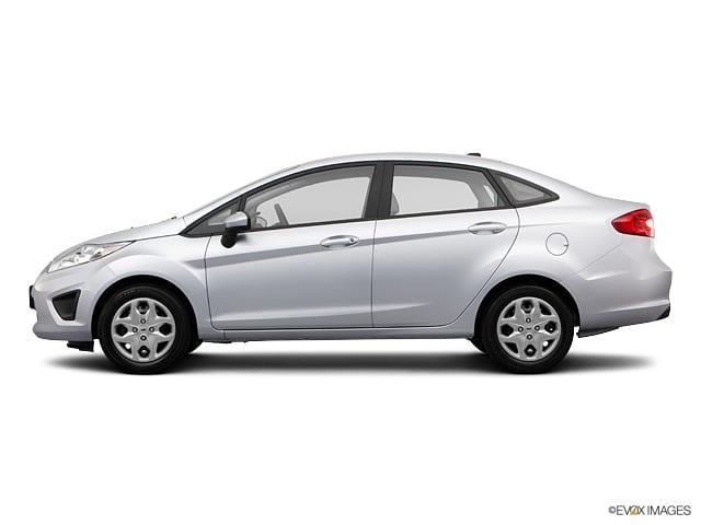 2013 ford fiesta se se 4dr sedan for sale in medford, oregon