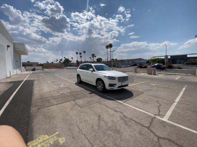 2023 volvo xc90 b5 plus