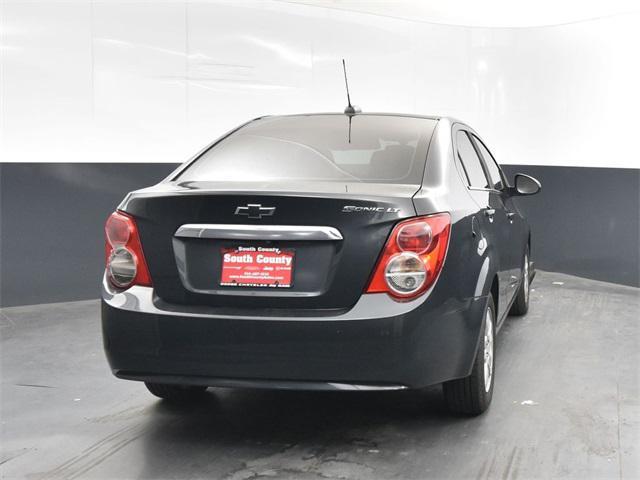 2015 chevrolet sonic lt