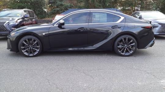 2022 Lexus IS