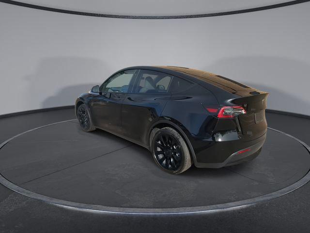 2023 tesla model y base