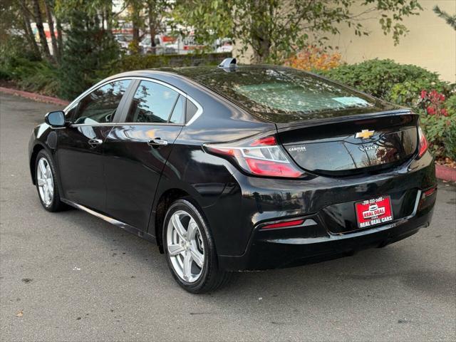 2017 chevrolet volt lt