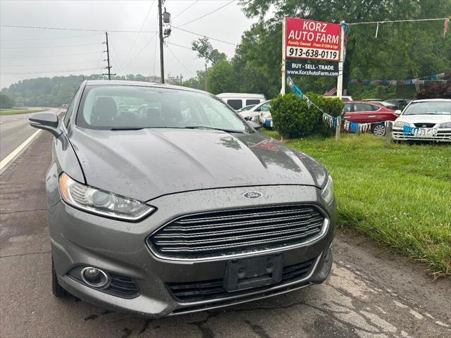 2013 ford fusion se