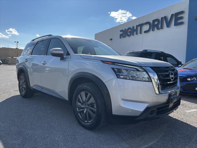 2022 nissan pathfinder sv 4wd