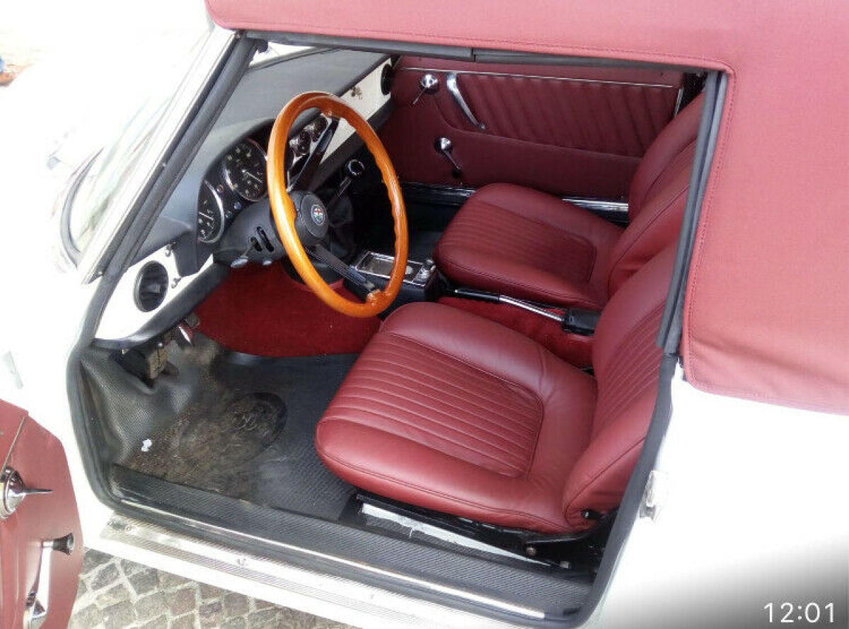 alfaromeo duetto spider 1750 year 1969