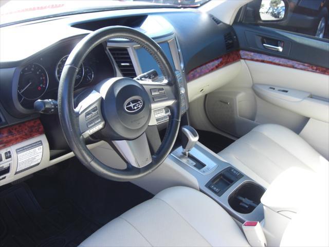 2011 subaru outback 3.6 r limited