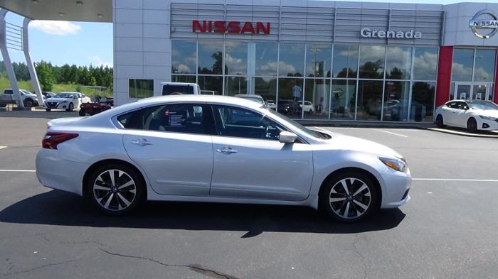 certified 2017 nissan altima 2.5 sr grenada, ms 38901 for sale in dubard, mississippi