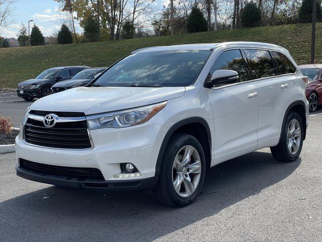 2015 toyota highlander limited