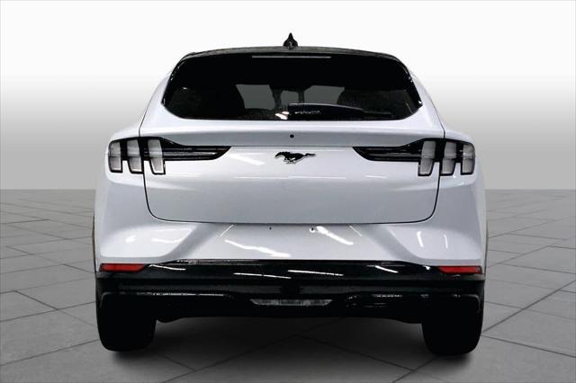 2022 ford mustang mach-e premium