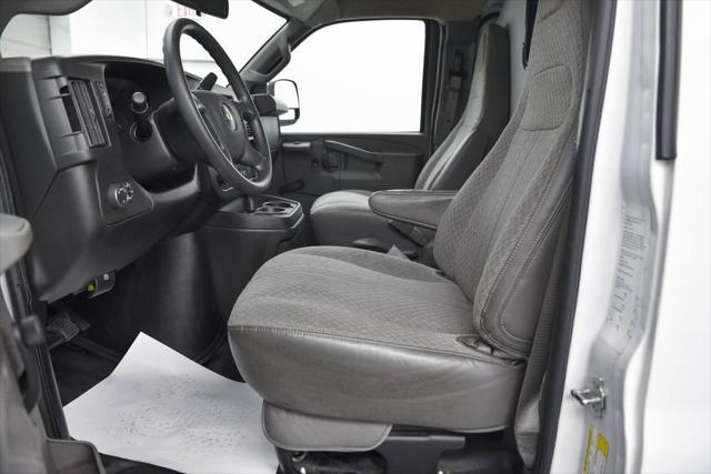 2018 chevrolet express 2500 work van