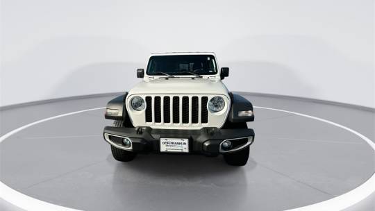 2023 Jeep Gladiator