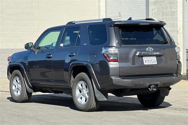 2022 toyota 4runner sr5