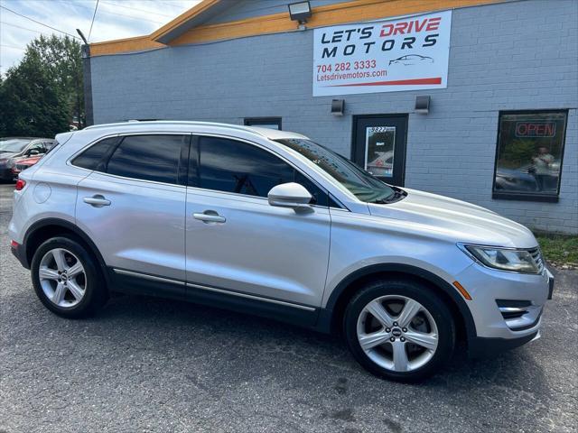 2015 lincoln mkc base