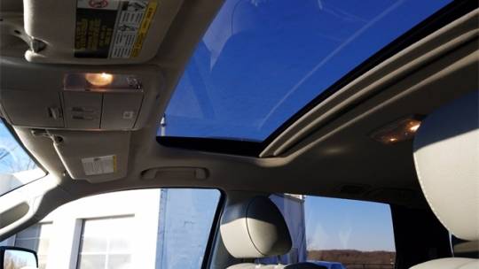 2018 toyota sequoia sr5
