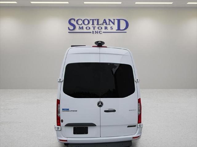 2022 mercedes-benz sprinter 2500 standard roof