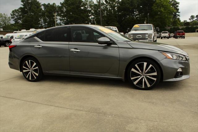2020 nissan altima platinum fwd