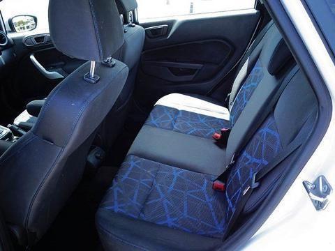 2013 ford fiesta 4 door sedan for sale in honolulu, hawaii