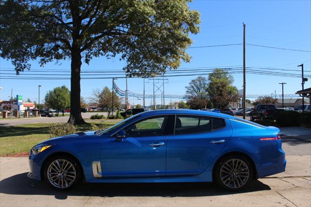 2018 kia stinger base